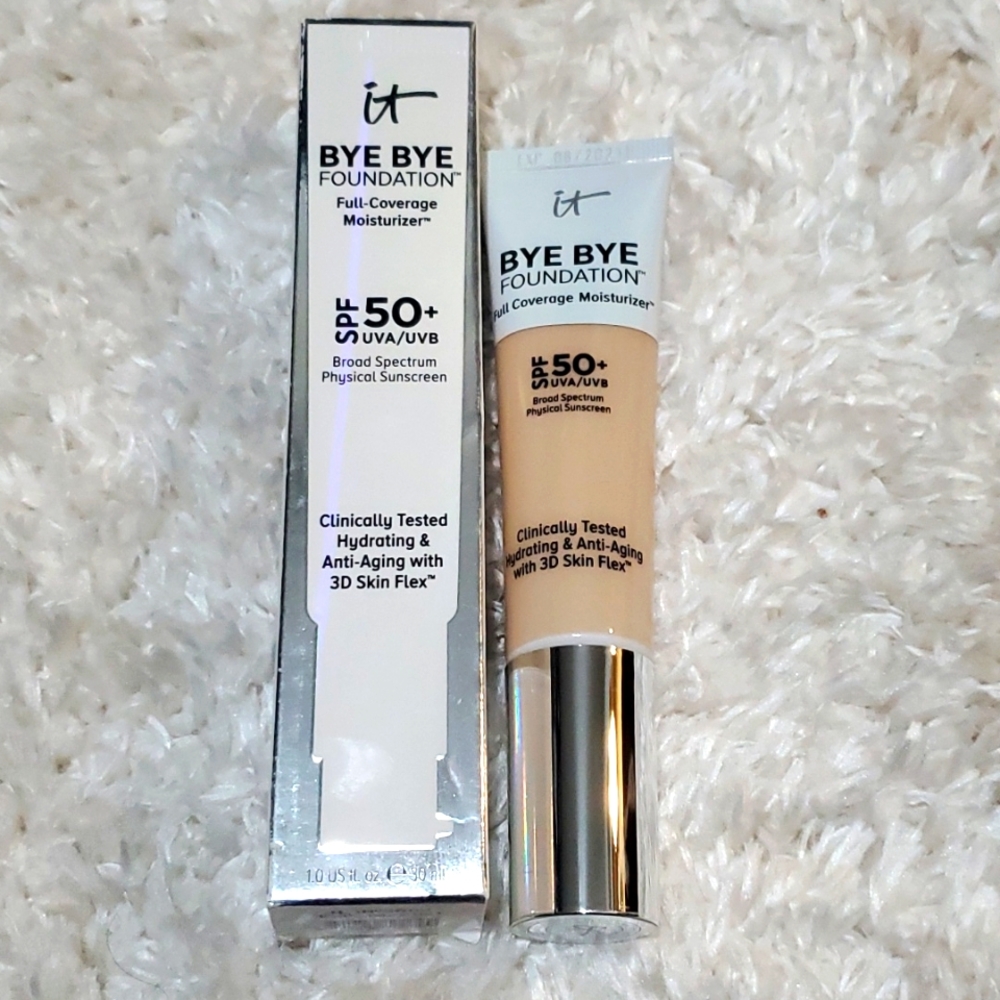 It Cosmetics Bye Bye Foundation Fair